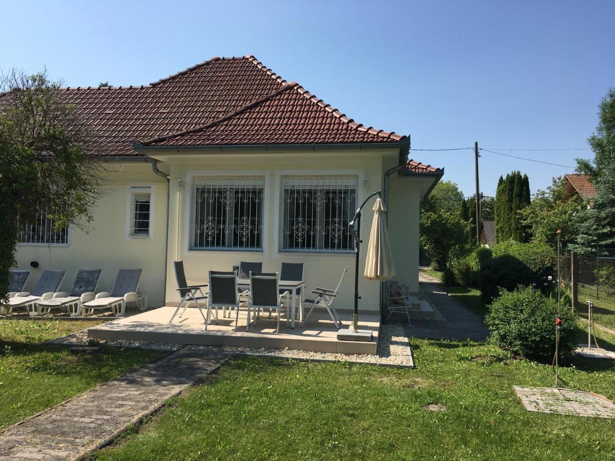 Villa Ida Balatonmáriafürdő 外观 照片