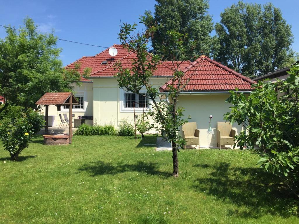 Villa Ida Balatonmáriafürdő 外观 照片